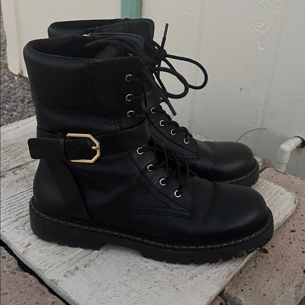 Vince Camuto Repla Black Leather Ankle Boots Gold Buckle Strap Size 9